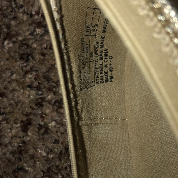 Girls Michael Kors Gold Flats - Picture 4 of 4